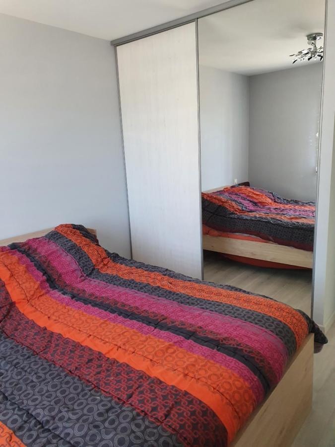Location Chambre Dans Plain Pied 2 Chambres Louable 塔登 外观 照片